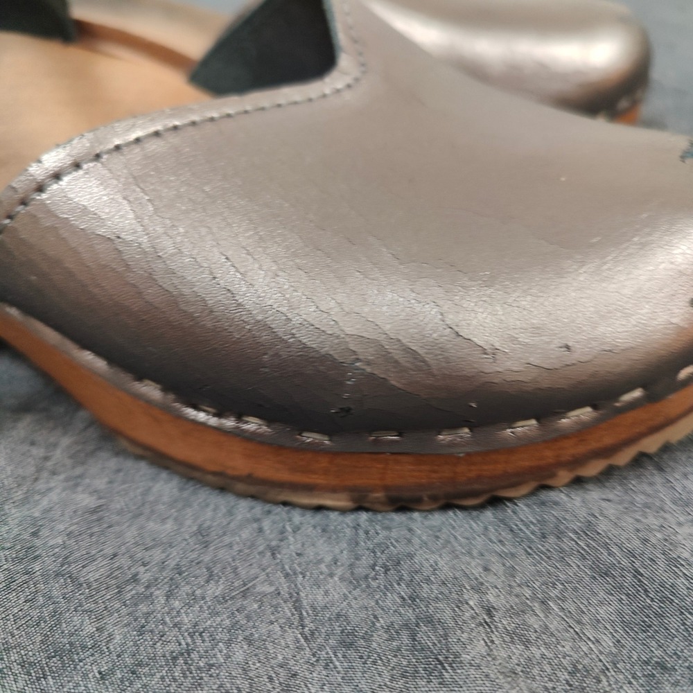 Vollsjo Clogs Womens 40 Pewter Metallic Leather‎ Wooden Ankle Strap Boho Retro - Picture 4 of 12